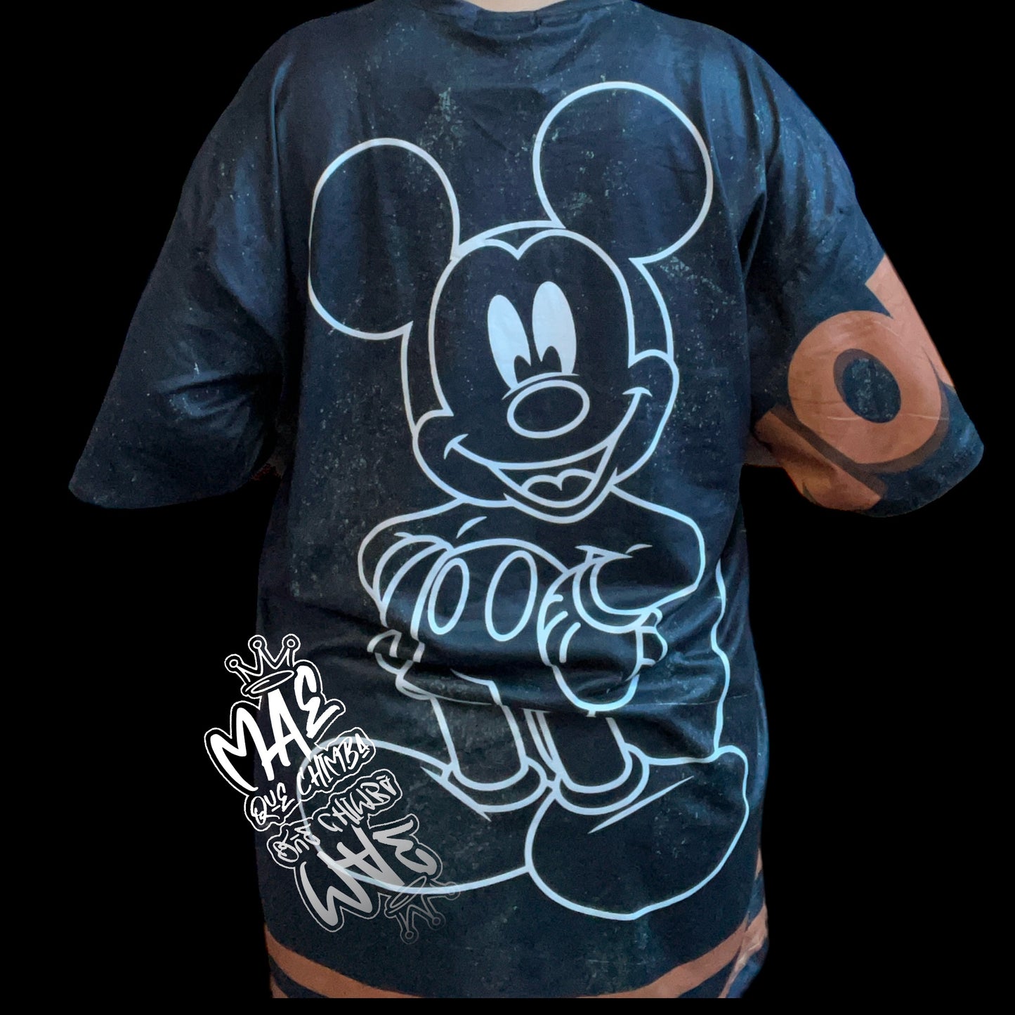 Blusón oversize Mickey Mouse negro/cafe